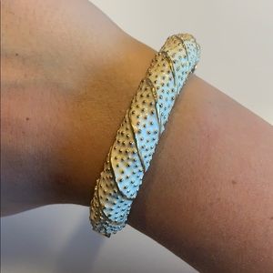 Lilly Pulitzer Gold & White Bangle with Clasp
